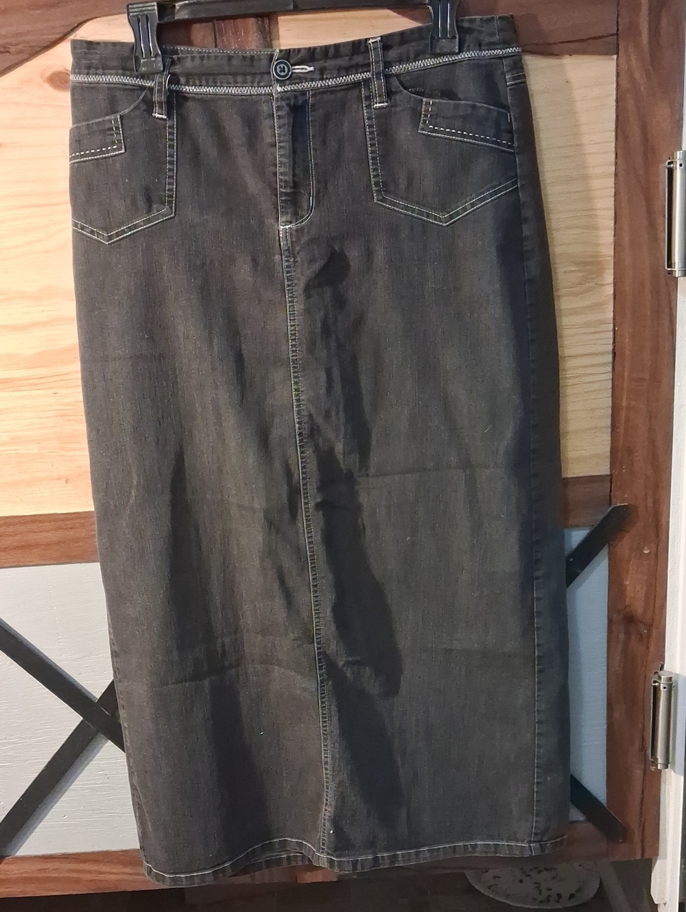 Cato Straight Jeans Skirt in Dark Gray